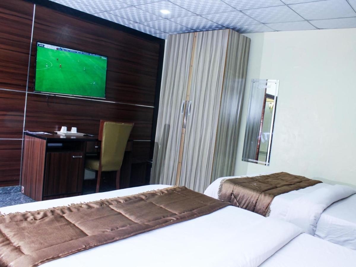 Six Diamond Hotel Ikeja Exteriör bild