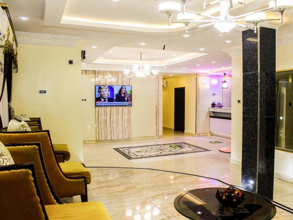 Six Diamond Hotel Ikeja Exteriör bild