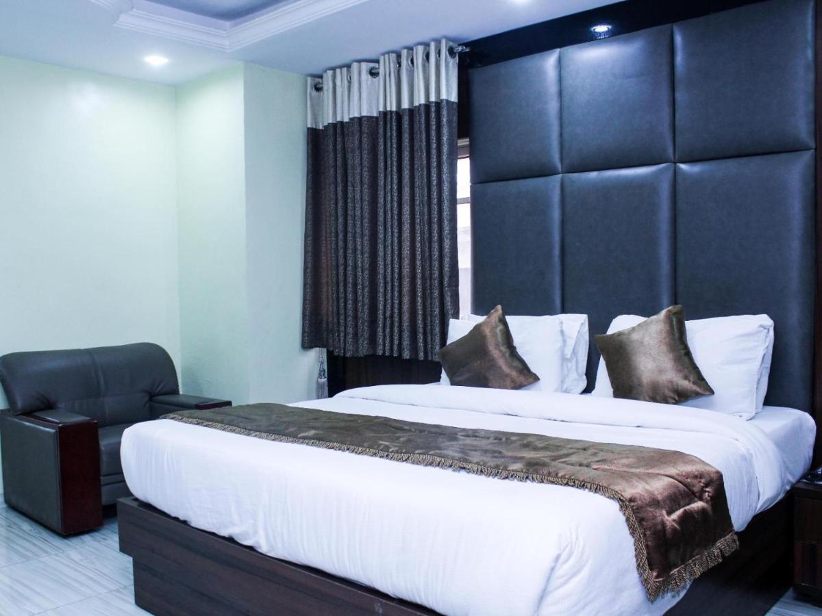 Six Diamond Hotel Ikeja Exteriör bild